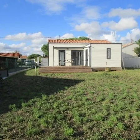 Maison L'ile-d'olonne, 3 Pieces, 4 Personnes - Fr-1-197-479 Сasa de vacaciones *