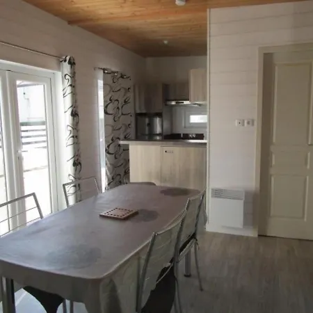 Maison L'ile-d'olonne, 3 Pieces, 4 Personnes - Fr-1-197-479 *
